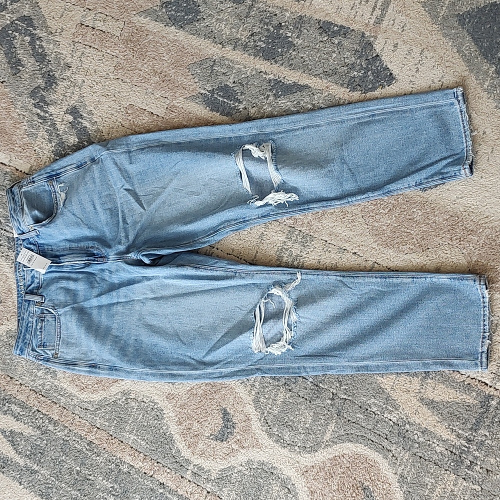 AE Mom Jeans